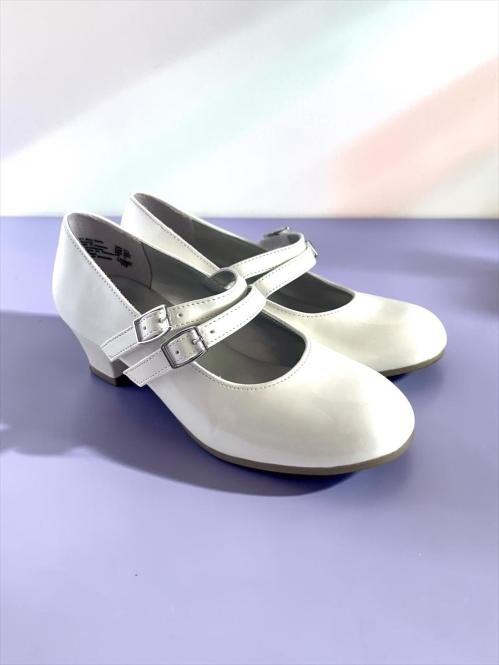 American Eagle Girls White Patent Heels • Size 2.5 • Excellent Condition